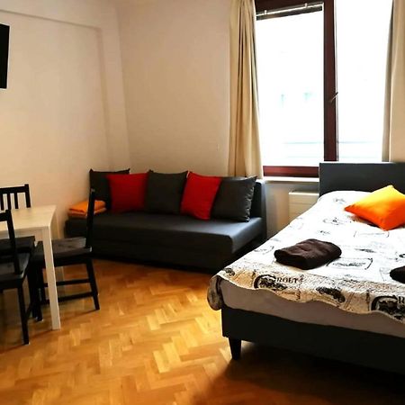 Center Warsaw - Apartmenty Jana Pawla II Εξωτερικό φωτογραφία