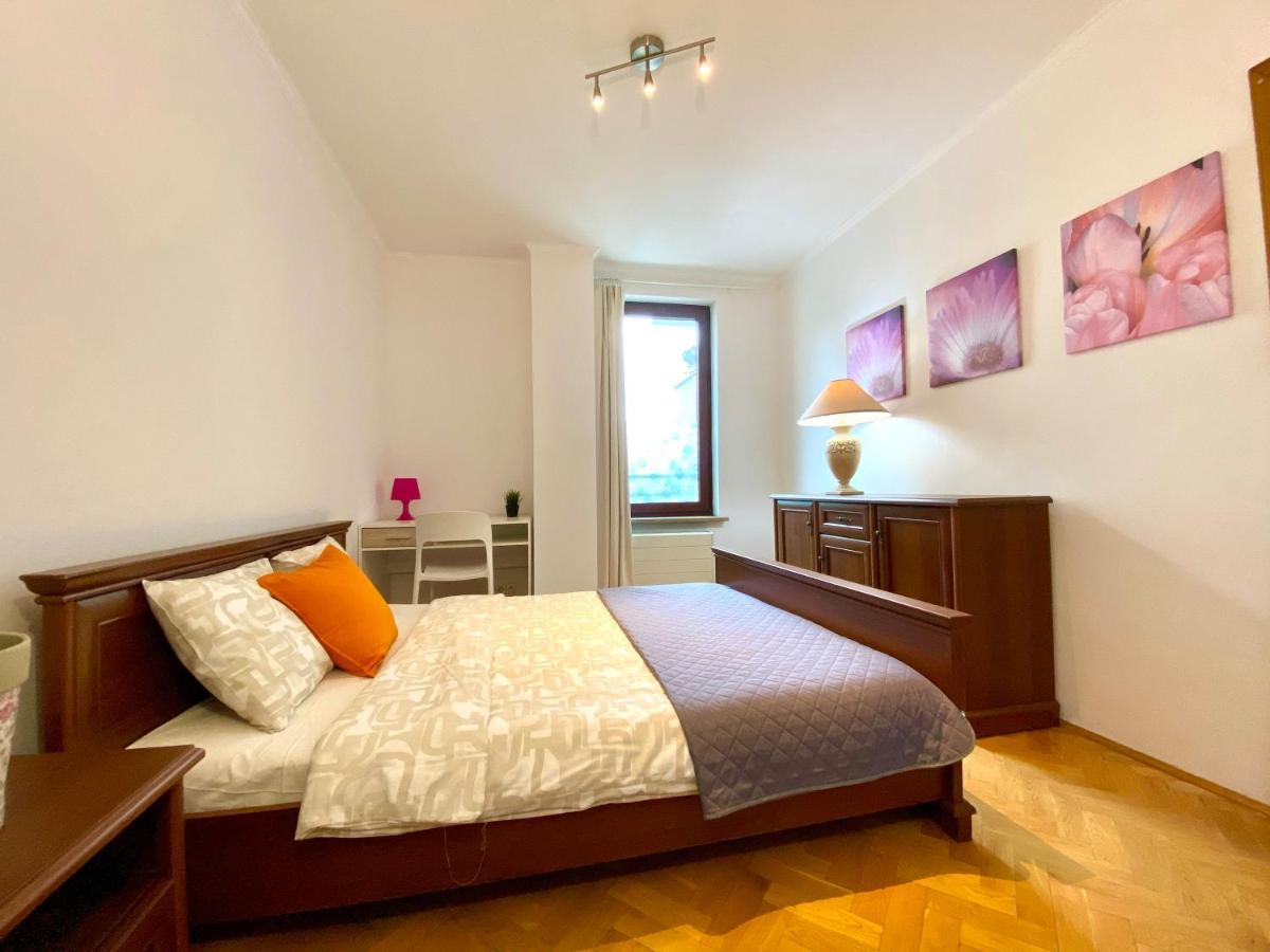 Center Warsaw - Apartmenty Jana Pawla II Εξωτερικό φωτογραφία
