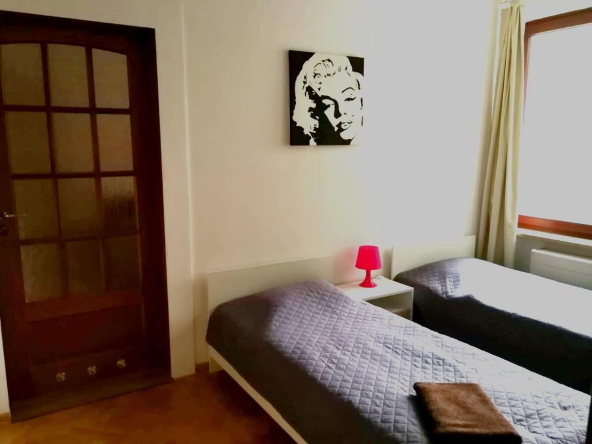 Center Warsaw - Apartmenty Jana Pawla II Εξωτερικό φωτογραφία