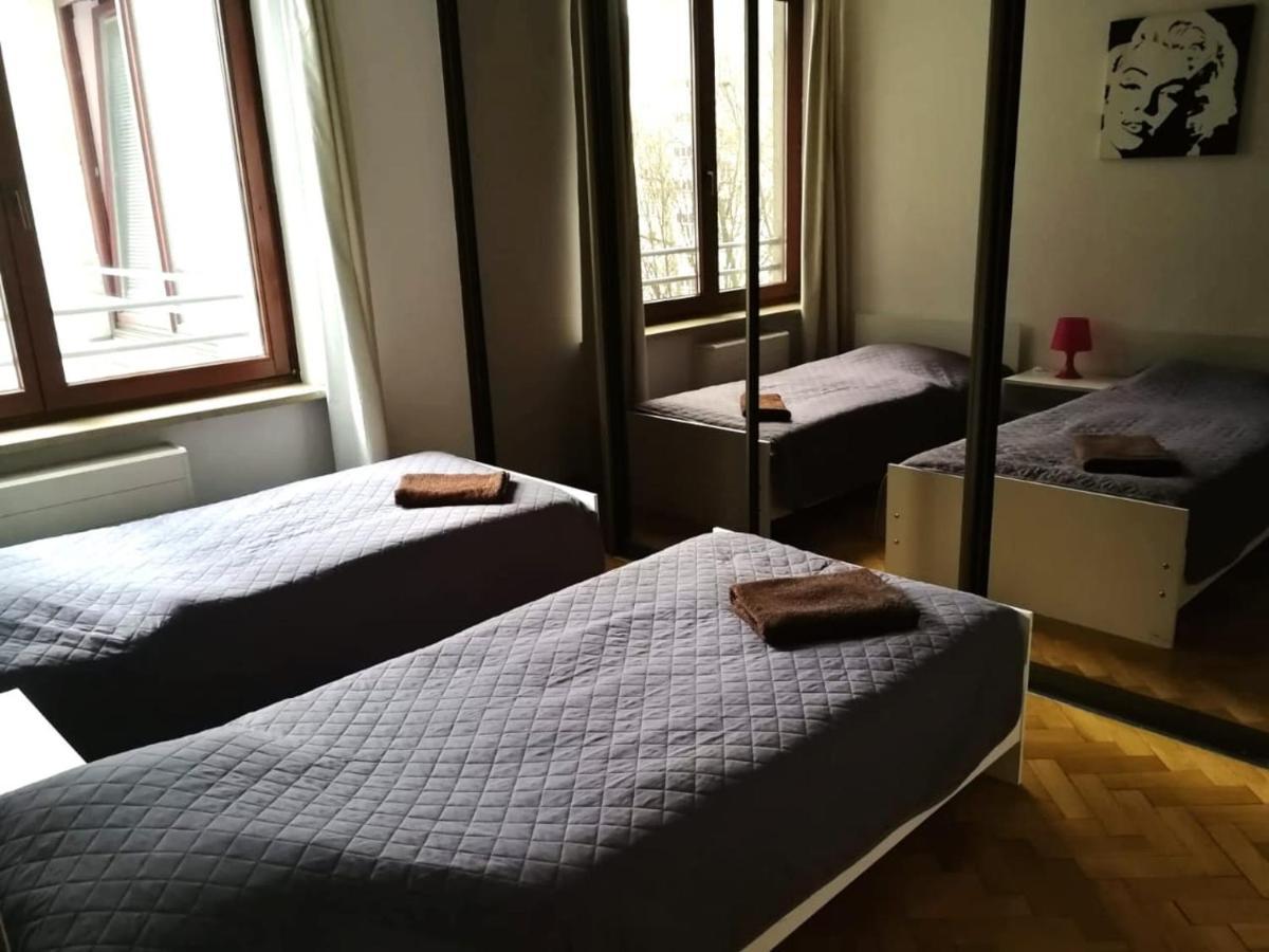 Center Warsaw - Apartmenty Jana Pawla II Εξωτερικό φωτογραφία