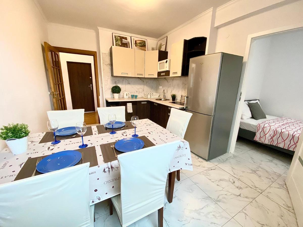 Center Warsaw - Apartmenty Jana Pawla II Εξωτερικό φωτογραφία