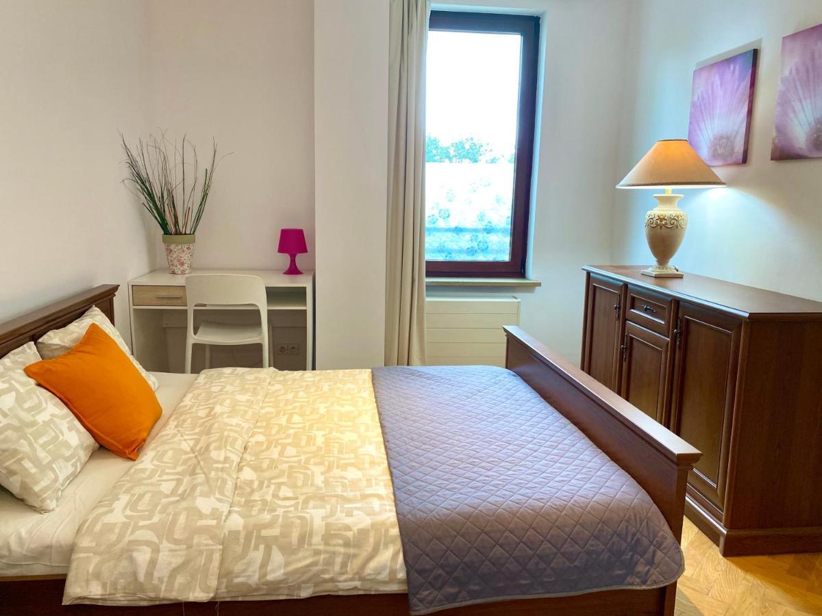 Center Warsaw - Apartmenty Jana Pawla II Εξωτερικό φωτογραφία