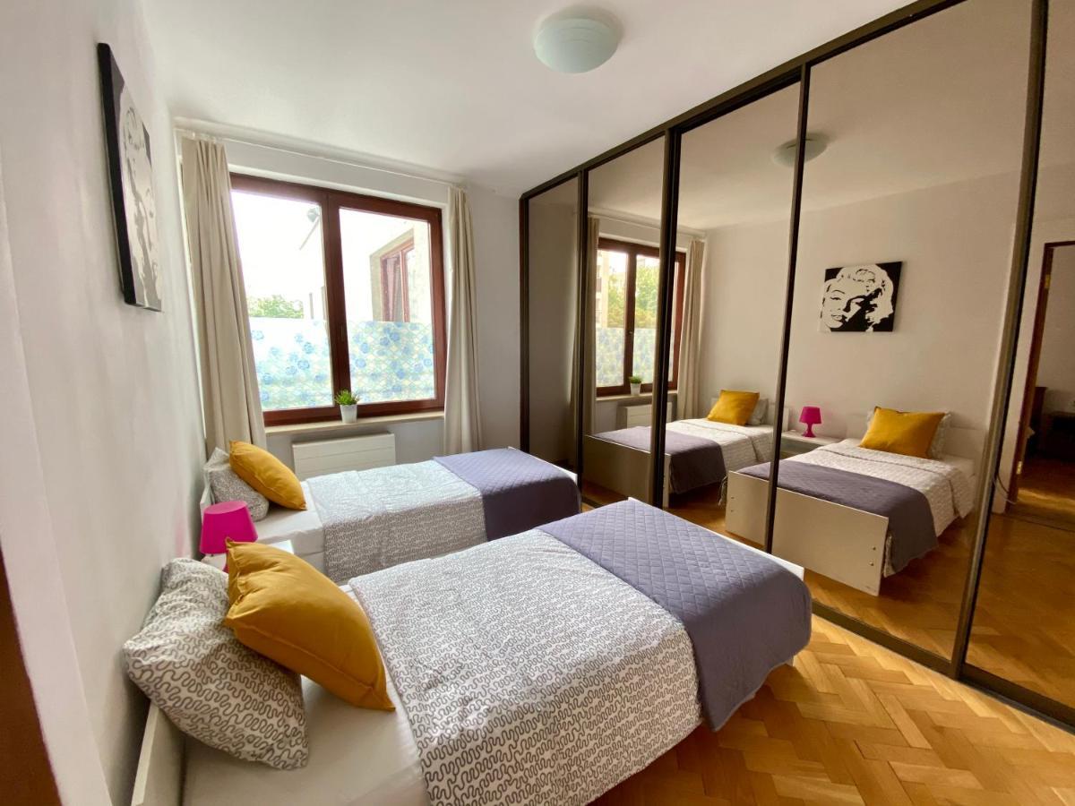 Center Warsaw - Apartmenty Jana Pawla II Εξωτερικό φωτογραφία