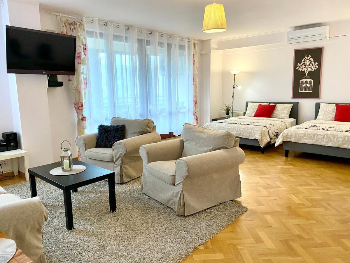 Center Warsaw - Apartmenty Jana Pawla II Εξωτερικό φωτογραφία