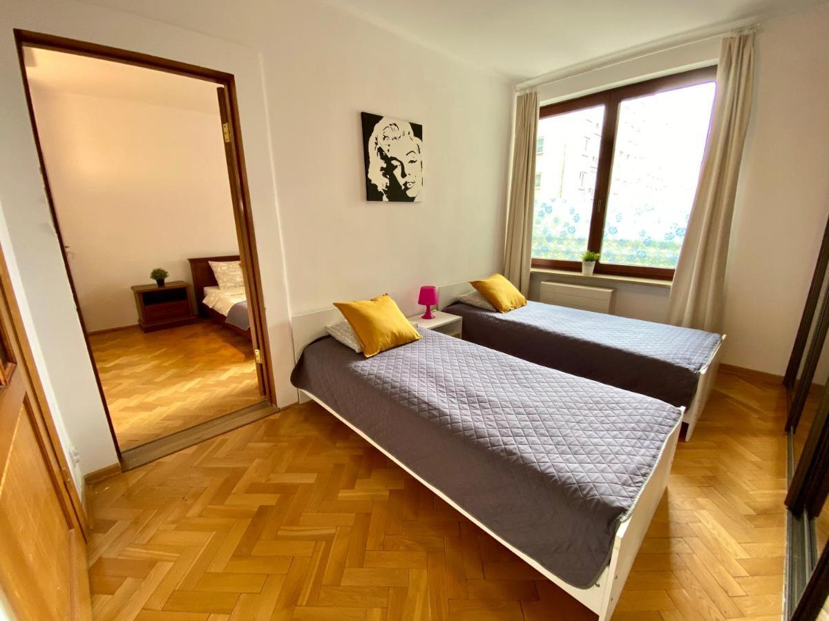 Center Warsaw - Apartmenty Jana Pawla II Εξωτερικό φωτογραφία